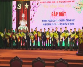 Thạch Thất: Gặp mặt những người con quê hương