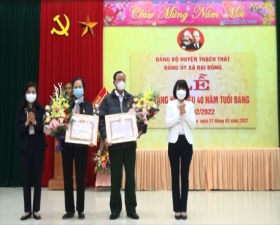 Xã Đại Đồng trao Huy hiệu Đảng đợt 3/2/2022 và tổng kết công tác Xây dựng Đảng năm 2021