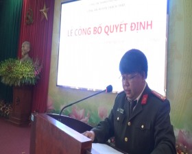 Công an huyện Thạch Thất công bố Quyết định bố trí Công an chính quy đảm nhiệm các chức danh Công an xã.