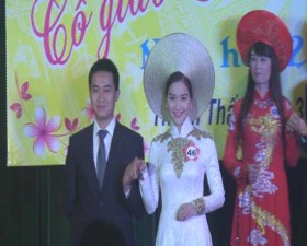 Chung khảo hội  thi cô giáo tài năng duyên dáng