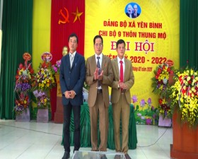 Đại hội Chi bộ thôn Thung Mộ- xã Yên Bình