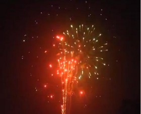 Huyện Thạch Thất tổ chức bắn pháo hoa mừng xuân Giáp Ngọ năm 2014