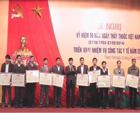  Thạch Thất kỷ niệm ngày Thầy thuốc Việt Nam và triển khai công tác y tế năm 2014.