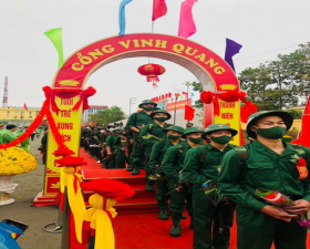 Thạch Thất: Lễ giao- nhận quân năm 2021 diễn ra trang trọng, ngắn gọn, đảm bảo an toàn phòng dịch Covid-19