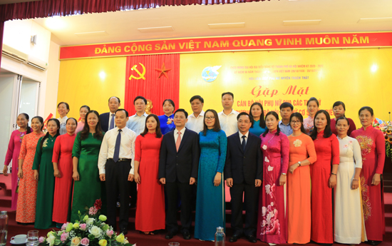 Thông tri: Về việc lãnh đạo Đại hội đại biểu phụ nữ cơ sở tiến tới Đại hội đại biểu Phụ nữ huyện Thạch Thất lần thứ XXIII, nhiệm kỳ 2021 - 2026