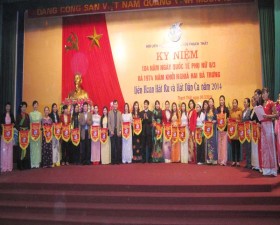 Hội  phụ nữ Thạch Thất kỷ niệm ngày Quốc tế phụ nữ và tổ chức liên hoan hát ru, hát dân ca