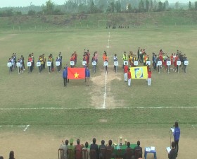 Khai mạc giải bóng đá thanh niên huyện Thạch Thất năm 2016