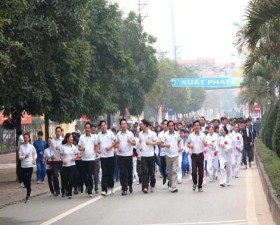 Lễ phát động Ngày chạy Olympic năm 2016