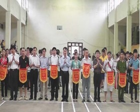 Khai mạc giải cầu lông các câu lạc bộ huyện Thạch Thất