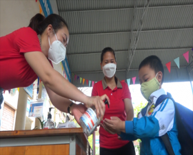 Thạch Thất: Trẻ mầm non rộn ràng tới lớp sau thời gian nghỉ học vì Covid-19