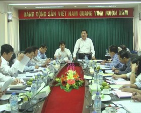 Đoàn kiểm tra Thành ủy kiểm tra công tác chuẩn bị Đại hội Đảng các cấp tại Thạch Thất.