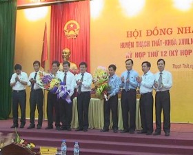 HĐND huyện Thạch Thất khóa 18 nhiệm kỳ 2011- 2016 tổ chức kỳ họp bất thường kiện toàn chức danh Phó Chủ tịch HĐND, Phó Ban kinh tế xã hội và Ủy viên UBND huyện.