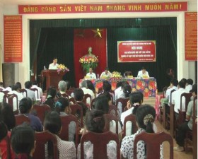 Đại biểu Quốc hội tiếp xúc cử tri tại xã Dị Nậu