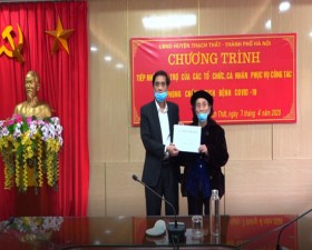 Thạch Thất: Cụ bà 85 tuổi ủng hộ kinh phí phòng, chống dịch Covid-19