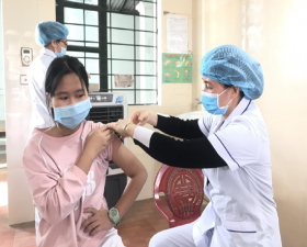 Thạch Thất tiêm vacxin cho trẻ từ 5 – dưới 12 tuổi: Chính quyền, y tế sẵn sàng, phụ huynh đồng thuận