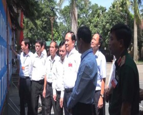 Thành phố Hà Nội kiểm tra công tác chuẩn bị bầu cử tại Thạch Thất.