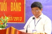 Lễ trao huy hiệu 65 năm tuổi Đảng cho đảng viên ở xã Cần Kiệm 