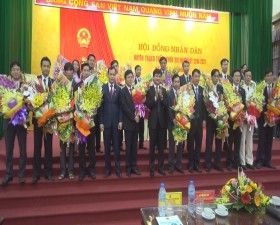 Kỳ họp thứ nhất HĐND huyện Thạch Thất khóa XIX, nhiệm kỳ 2016- 2021 