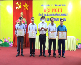 	Xã Đồng Trúc tỷ lệ cử tri đi bỏ phiếu đạt 100%