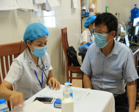 Huyện Thạch Thất triển khai thành công “chiến dịch” tiêm phòng vacxin Covid 19 đợt 3 năm 2021