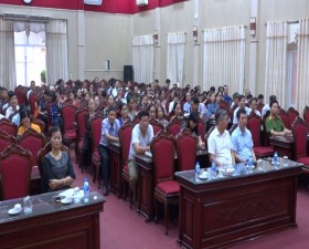 Nói chuyện chuyên đề giữ gìn và phát huy truyền thống văn hóa ứng xử tốt đẹp trong gia đình