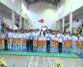 Thạch Thất: 280 võ sinh đến từ 16 Câu lạc bộ tham dự Giải Karate-do hè mở rộng năm 2019