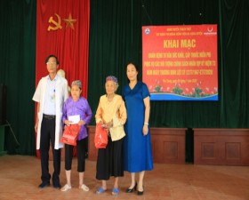 Chương trình khám sức khỏe và cấp thuốc miễn phí cho đối tượng chính sách nhân dịp kỷ niệm 73 năm ngày Thương binh Liệt sỹ (27/7/1947 - 27/7/2020)