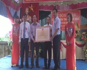 Thôn 6 xã Kim Quan đón nhận danh hiệu thôn văn hóa