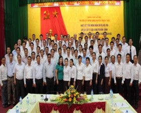 Đoàn cán bộ nước CHDCND Lào thăm, học tập kinh nghiệm xây dựng nông thôn mới tại huyện Thạch Thất