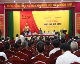 Hội thảo “Nhịp cầu nhà nông”