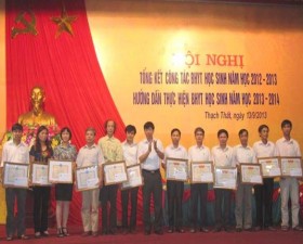 Tổng kết công tác bảo hiểm y tế học sinh năm học  2012 - 2013