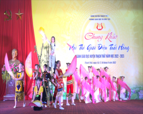 Chung khảo Hội thi "Giai điệu Tuổi hồng" huyện Thạch Thất, năm học 2022- 2023
