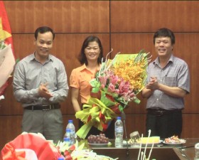 Bổ nhiệm cán bộ lãnh đạo các phòng ban của huyện Thạch Thất