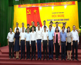 Thành ủy Hà Nội công bố quyết định của Ban Thường vụ Thành ủy về công tác cán bộ huyện Thạch Thất