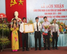 Đại Đồng đón Bằng đạt chuẩn nông thôn mới giai đoạn 2011 2015