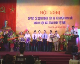 Thạch Thất gặp mặt các doanh nghiệp trên địa bàn huyện nhân kỷ niệm ngày doanh nhân Việt Nam
