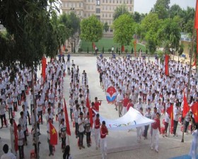Đội bóng đá trường Phan Huy Chú xuất quân tham dự chung kết giải bóng đá học sinh THPT
