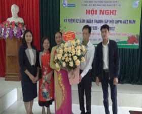Câu lạc bộ phụ nữ khuyết tật huyện gặp mặt kỷ niệm Ngày Phụ nữ Việt Nam
