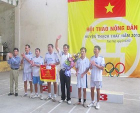 Hội thao nông dân huyện  Thạch Thất năm 2013.