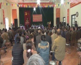 Thường trực Huyện ủy, HĐND, lãnh đạo UBND huyện dự tiếp xúc cử tri xã Hữu Bằng