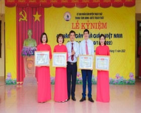 Trung tâm GDNN- GDTX huyện Thạch Thất kỷ niệm 40 năm ngày Nhà giáo Việt Nam