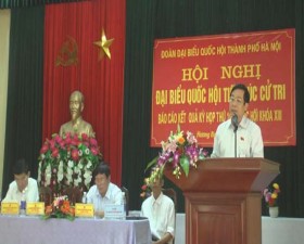 Đoàn đại biểu Quốc hội tiếp xúc cử tri huyện Thạch Thất