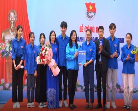 Công bố Quyết định thành lập  Đoàn TNCS Hồ Chí Minh trường Trung cấp Công nghệ và Du lịch Hà Nội