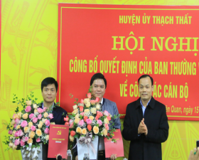 Hội nghị công bố Quyết định của Ban thường vụ huyện ủy về công tác cán bộ