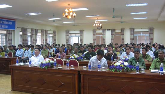 Bảo hiểm Xã hội huyện Thạch Thất tuyên truyền về công tác bảo hiểm y tế toàn dân ở xã Yên Trung