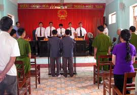 Bản án thích đáng cho 4 kẻ cưỡng đoạt tài sản.