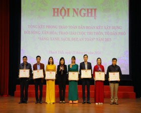 Thạch Thất: Trao giải Cuộc thi thôn, tổ dân phố “sáng, xanh, sạch, đẹp, an toàn” năm 2023