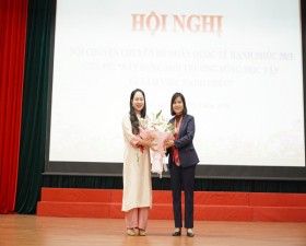 Thạch Thất: Nói chuyện chuyên đề về "Xây dựng môi trường sống, học tập và làm việc hạnh phúc"