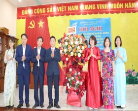 Hội LHPN xã Hạ Bằng biểu dương tập thể, cá nhân điển hình tiên tiến giai đoạn 2025 - 2030