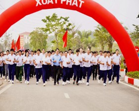 Thạch Thất phát động Ngày chạy Olympic vì sức khỏe toàn dân năm 2024